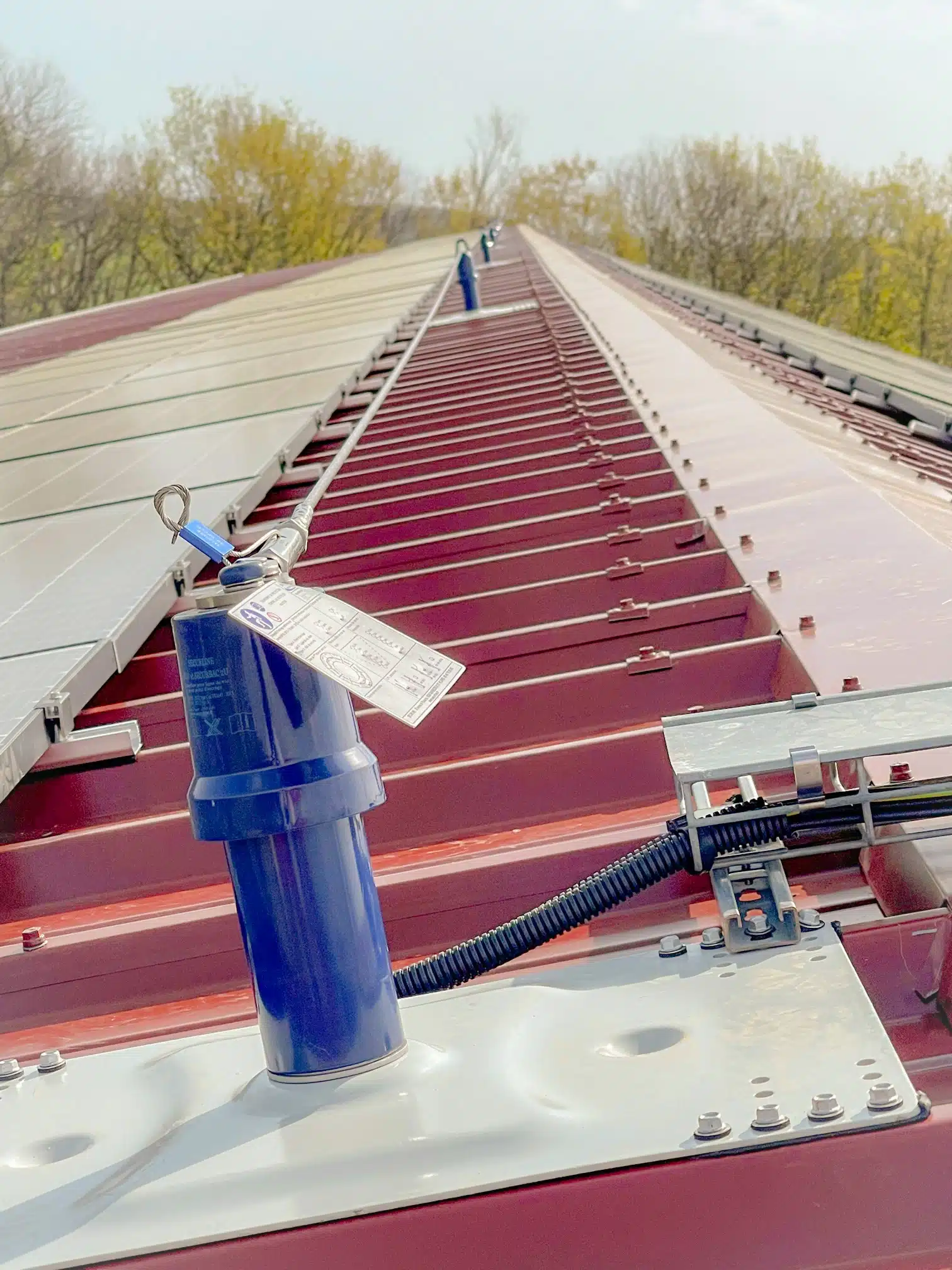 ligne de vie sur toiture photovoltaïque