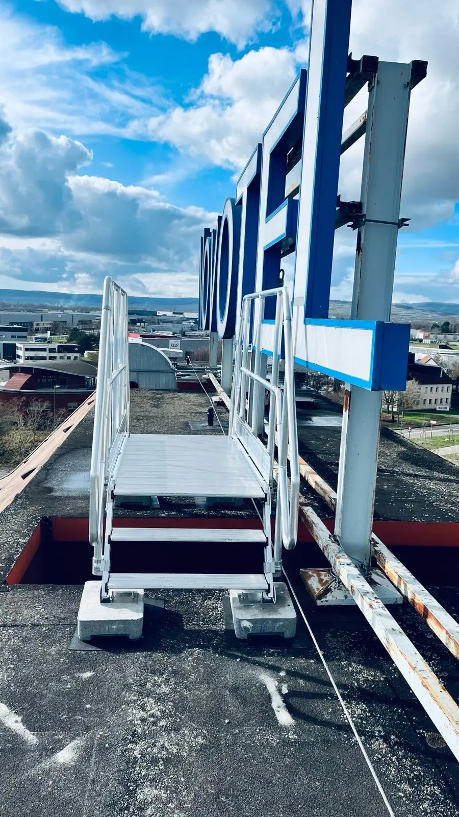 passerelle de franchissement Novotel Beaune